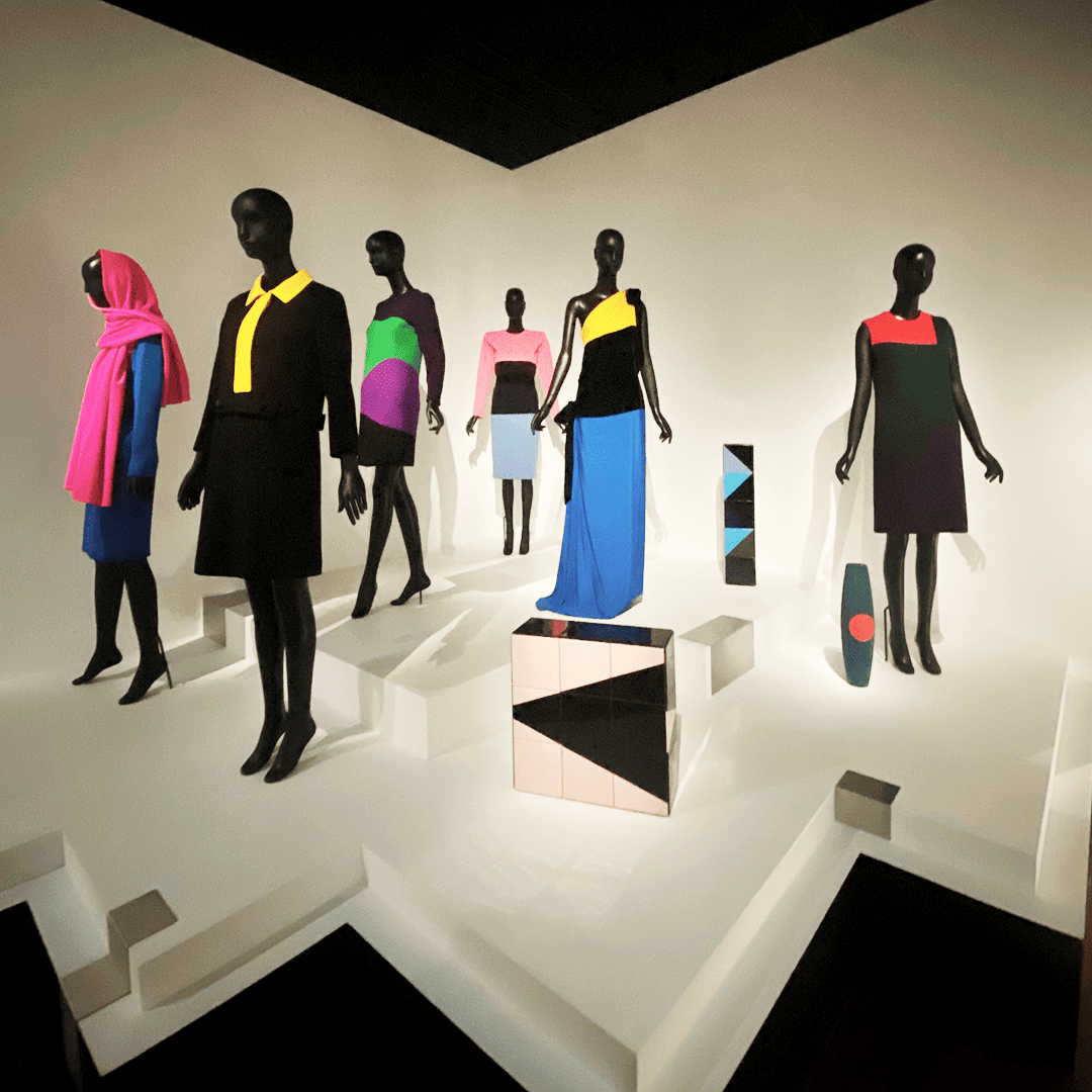 YVES SAINT LAURENT – SHAPES & FORMS: A Geometric Fusion of Art and Fashion