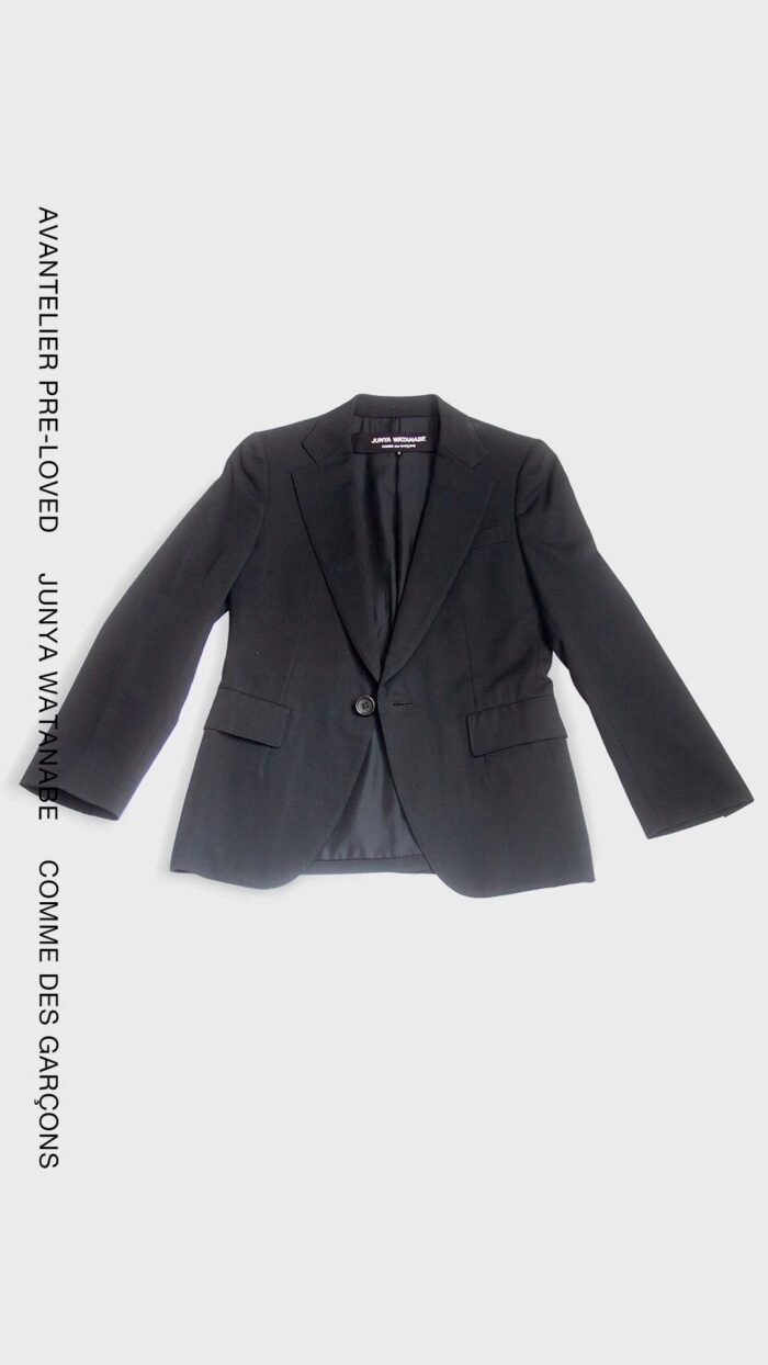 AVANTELIER Selects Pre-Loved Designer Goods For You