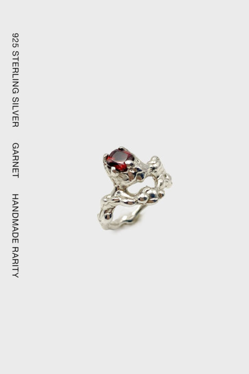 AVANTELIER Selects Ethical Goods For You : Julie Workshop